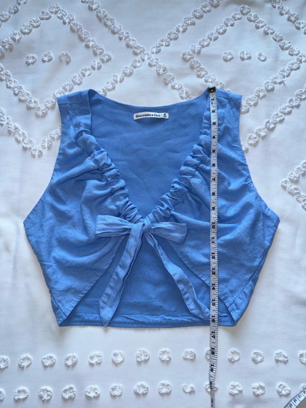 Abercrombie & Fitch Linen Tie-Front Crop Top - Picture 9 of 11